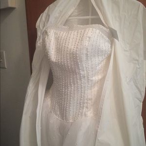 Wedding dress NWT